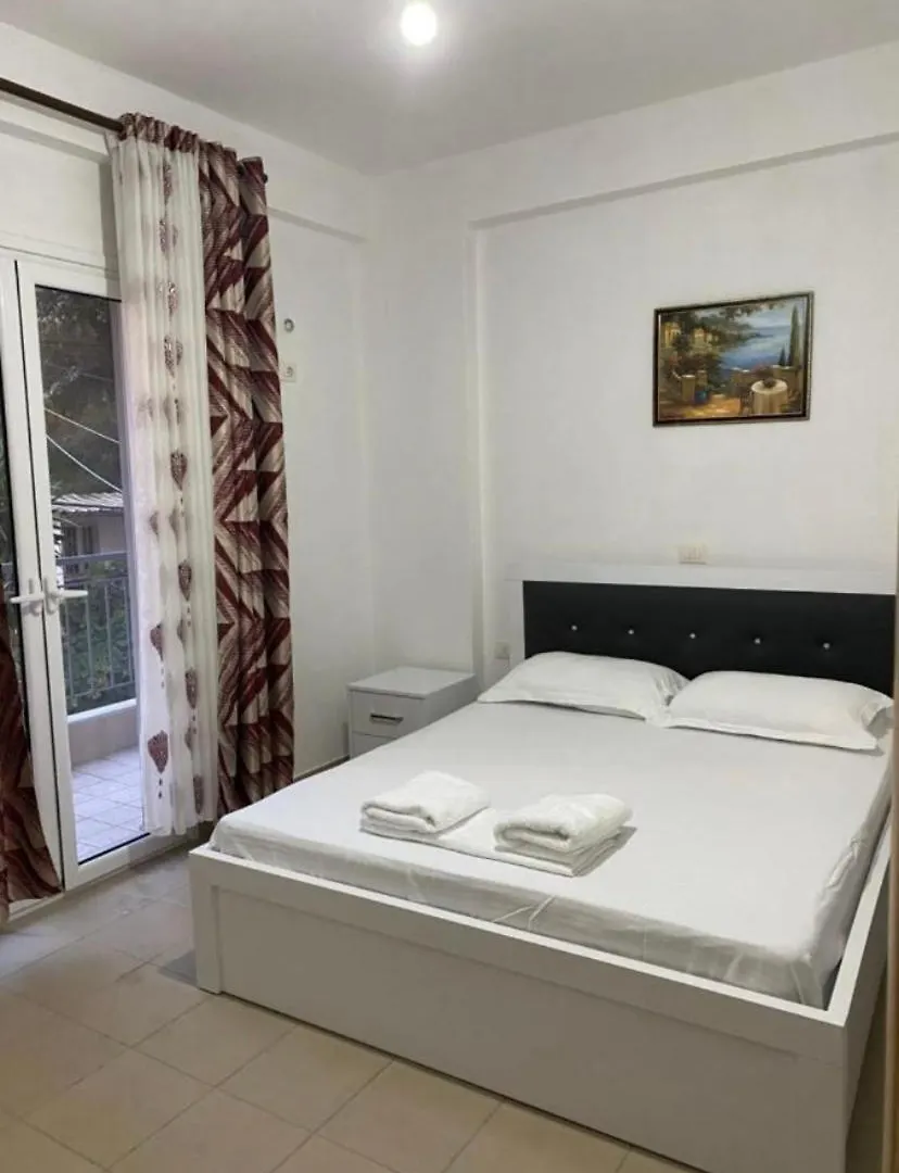 Luari Apartment Sarande 0*,